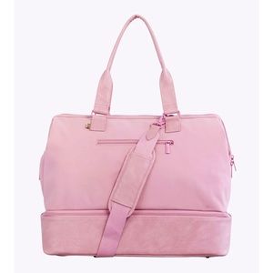 - Beis weekender bag in pink